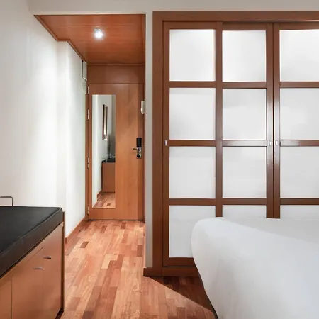 Ac By Marriott 拉科鲁尼亚