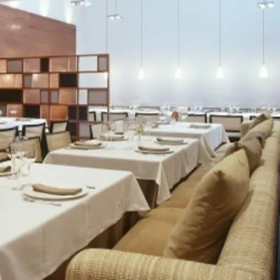 מלון Ac By Marriott