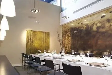 Ac By Marriott מלון א-קורוניה
